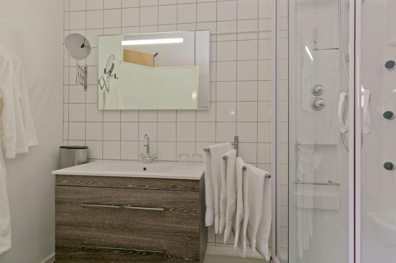 Appartement in de wolken in Gees Buitenkant foto